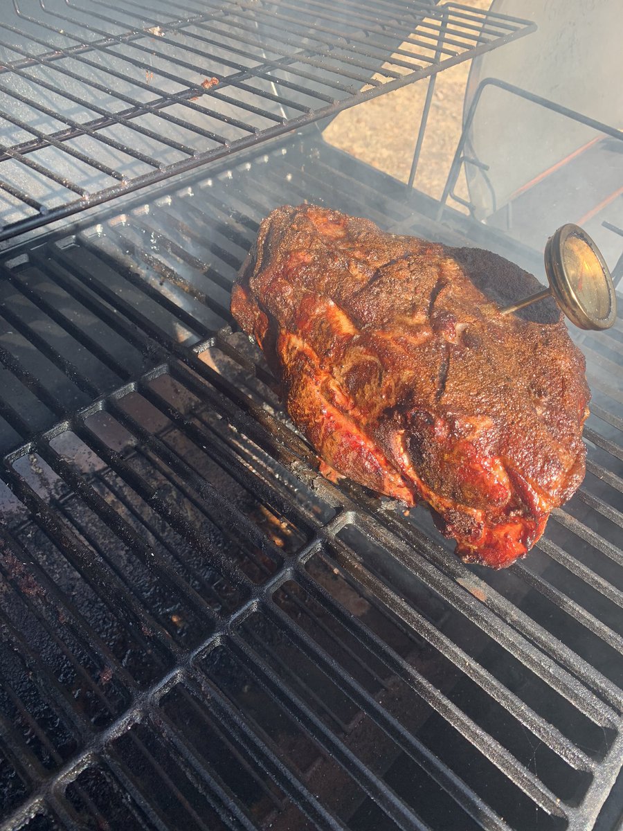 TaterKeg's tweet photo. @JohnLeinie you help to reduce the stress of the quarantine! https://t.co/07Oy531HLG
