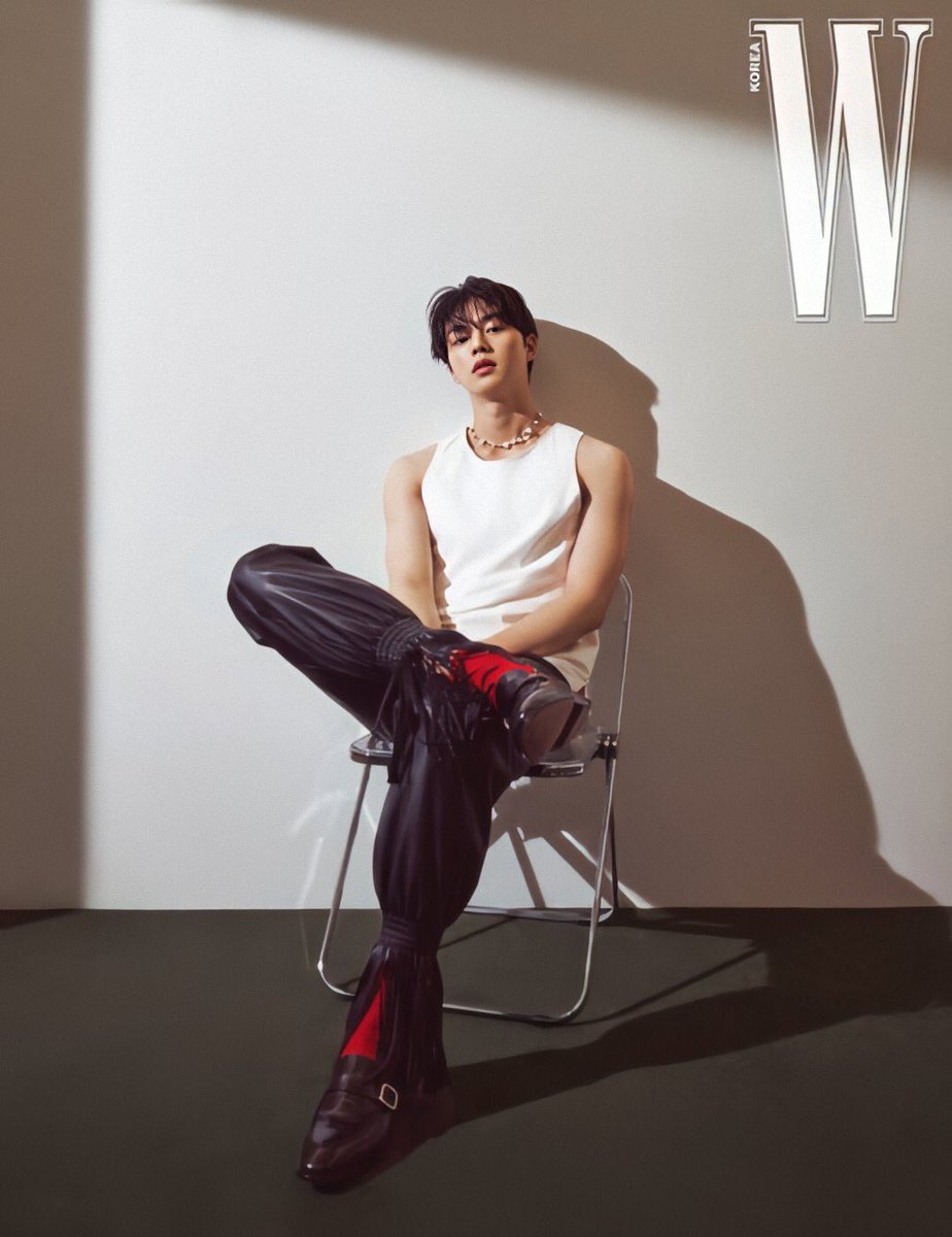 fabs0194's tweet photo. 📸💕 Song Kang para a revista W Korea
.
.
#songkang #theliarandhislover #manwhosetsthetable #beautifulvampire #touchyourheart #lovealarm #whenthedevilcallsyourname #lovealarmseason2 #sweethome #actor #koreanactor #kdrama #koreandrama #dorama https://t.co/atHqZG5pWb