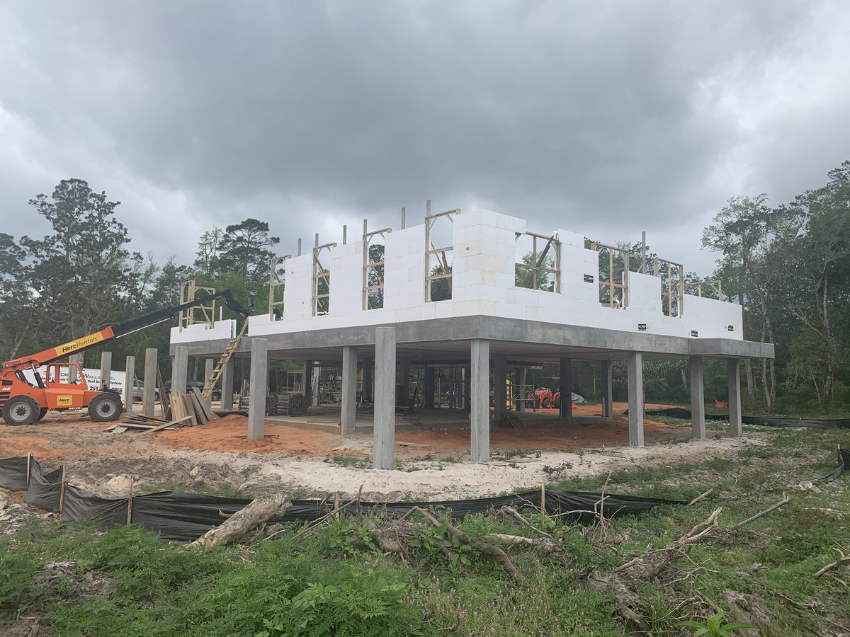 Force5Walls's tweet photo. Shoring down except for the beam addition and ICF walls going up!!!  #StickBuiltisForSissies. #ICFConstruction. #LiteDeck. #FoxBlocks. https://t.co/nOXo9yKLfq