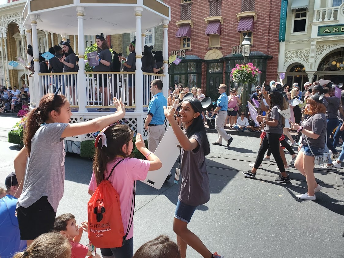 joinnest4's tweet photo. #ThankfulTuesday Thanks @dreamersacademy @IAmSteveHarvey @Essence for giving this amazing opportunity to interact with Disney Cast Members, Celebrities, &amp; Industry Experts!❤️#NEST4US #DDADisney #DDA100 #Thankful #Network #Magical #InspireMore #Changemakers https://t.co/TnRs0vUSVw https://t.co/uYwfUC2pdb