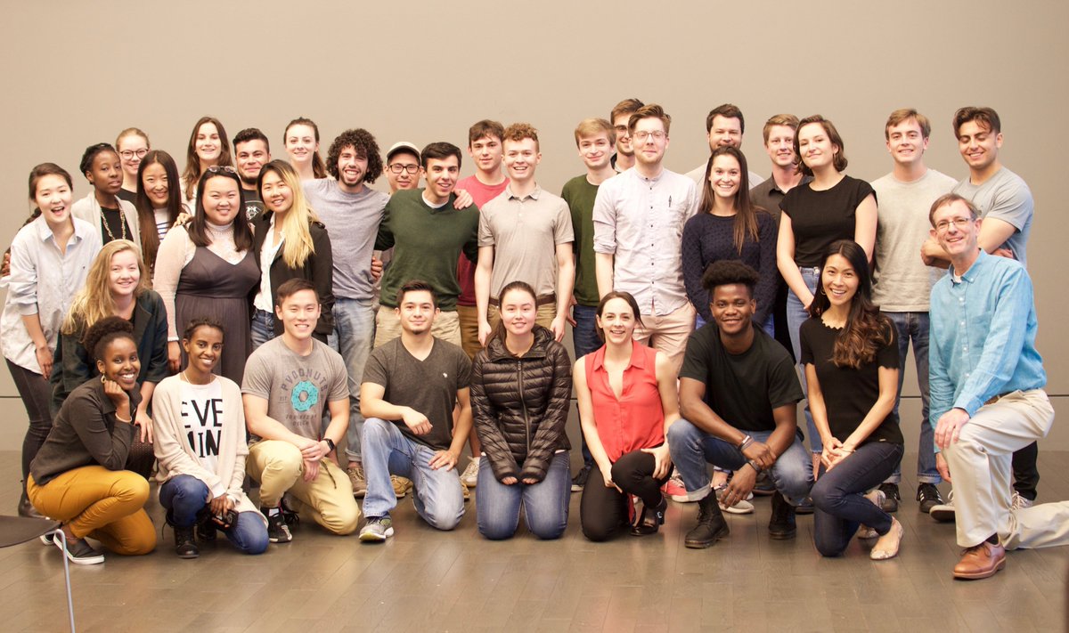 BrownEship's tweet photo. We are seeking an upbeat, entrepreneurial intern (must be a current Brown student) to support the 2020 #BreakthroughLab (B-Lab), our summer accelerator. More info here! https://t.co/D8xMd6QUPk Must apply by Sunday, April 5. https://t.co/WppoVL1Fna