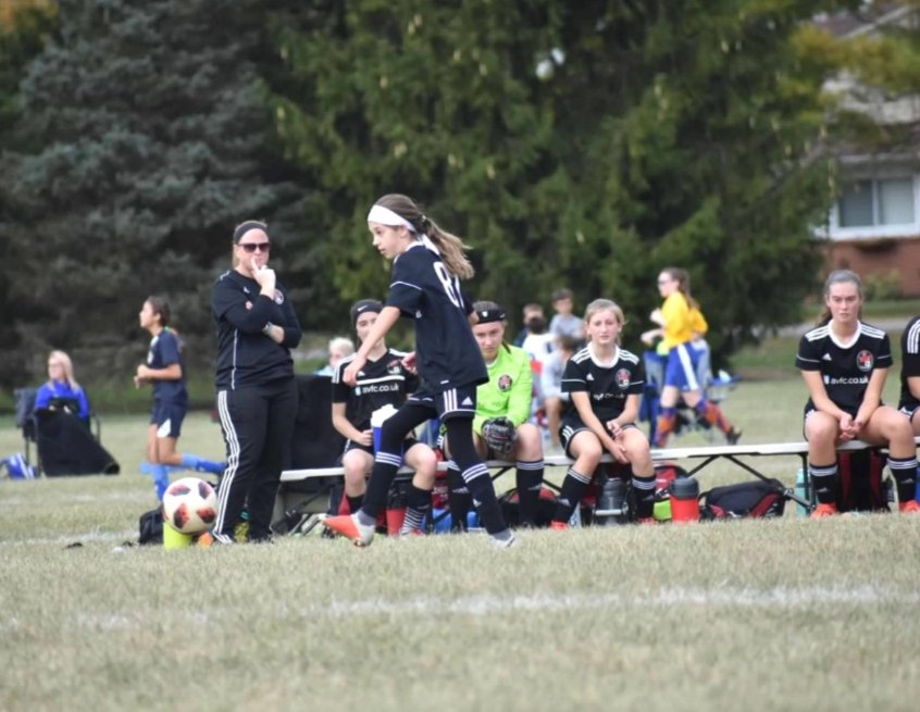 CoachTiff9's tweet photo. Here's my contribution to the @FemaleCN #coacheschallenge!

Post pictures of you coaching, then nominate someone who has to respond in 24hours, &amp;/or donate to charity!

I nominate @daniJAY14 and @anna_got_money ⚽️ https://t.co/wsGXn2Pg3u