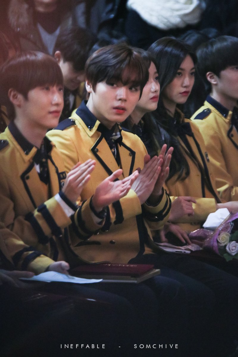 somchive's tweet photo. 나은이 도연이 너무 예뻐ㅠㅠㅠ언니가 많이 쥬아한다ㅜㅜ😊💕
#박지훈 #ParkJihoon 
#에이프릴 #나은 #April #Naeun 
#위키미키 #도연 #WekiMeki #Doyeon https://t.co/4jFNFrhdGz