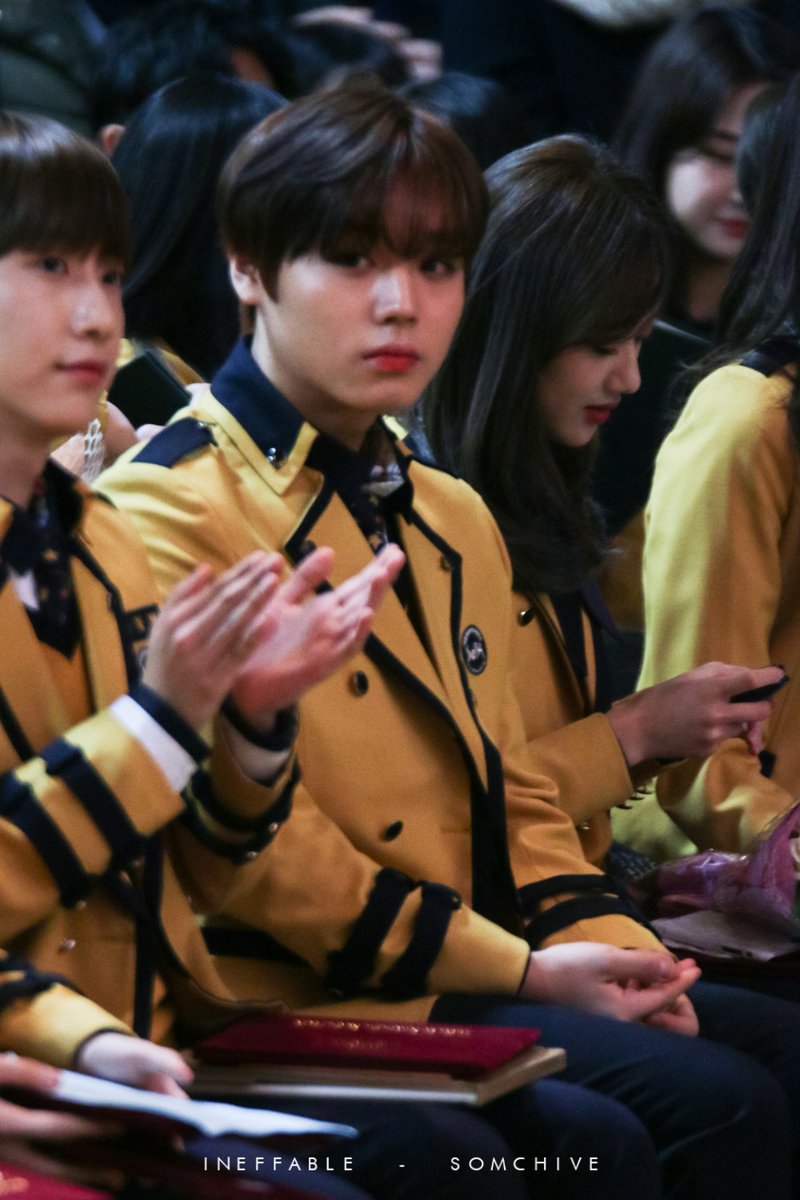 somchive's tweet photo. 나은이 도연이 너무 예뻐ㅠㅠㅠ언니가 많이 쥬아한다ㅜㅜ😊💕
#박지훈 #ParkJihoon 
#에이프릴 #나은 #April #Naeun 
#위키미키 #도연 #WekiMeki #Doyeon https://t.co/4jFNFrhdGz