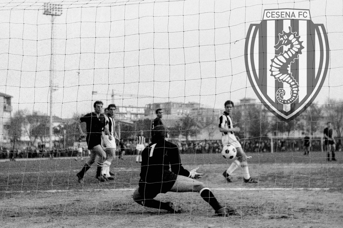calciocesenafc's tweet photo. MI RITORNI IN MENTE ... | PUNTATA 1️⃣5️⃣
🔙 Il 31 marzo 1968 la #Massese viene sconfitta per 3-0 con due gol di #Corradi e uno di #Buglioni
💪 E' il 5° di 15 risultati utili di fila con cui i bianconeri, dopo ventun anni, tornano in B
#MiRitorniInMente #DaiBurdel #ForzaCesena https://t.co/iQ9OV874of