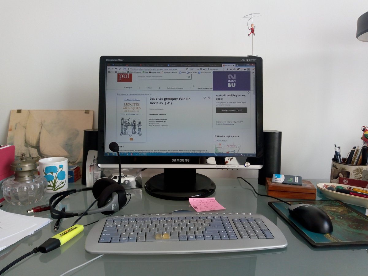 BURennes2's tweet image. 💻📚#VosBibEnTeletravail 💻📚 #R2àlamaison
Sylvie contrôlait aujourd&apos;hui le bon fonctionnement de #LibraryAccess, extension à télécharger sur votre navigateur qui signale la doc élec accessible à @UnivRennes_2  lorsque vous naviguez sur le web. 
+d&apos;infos👉bu.univ-rennes2.fr/service/accede…