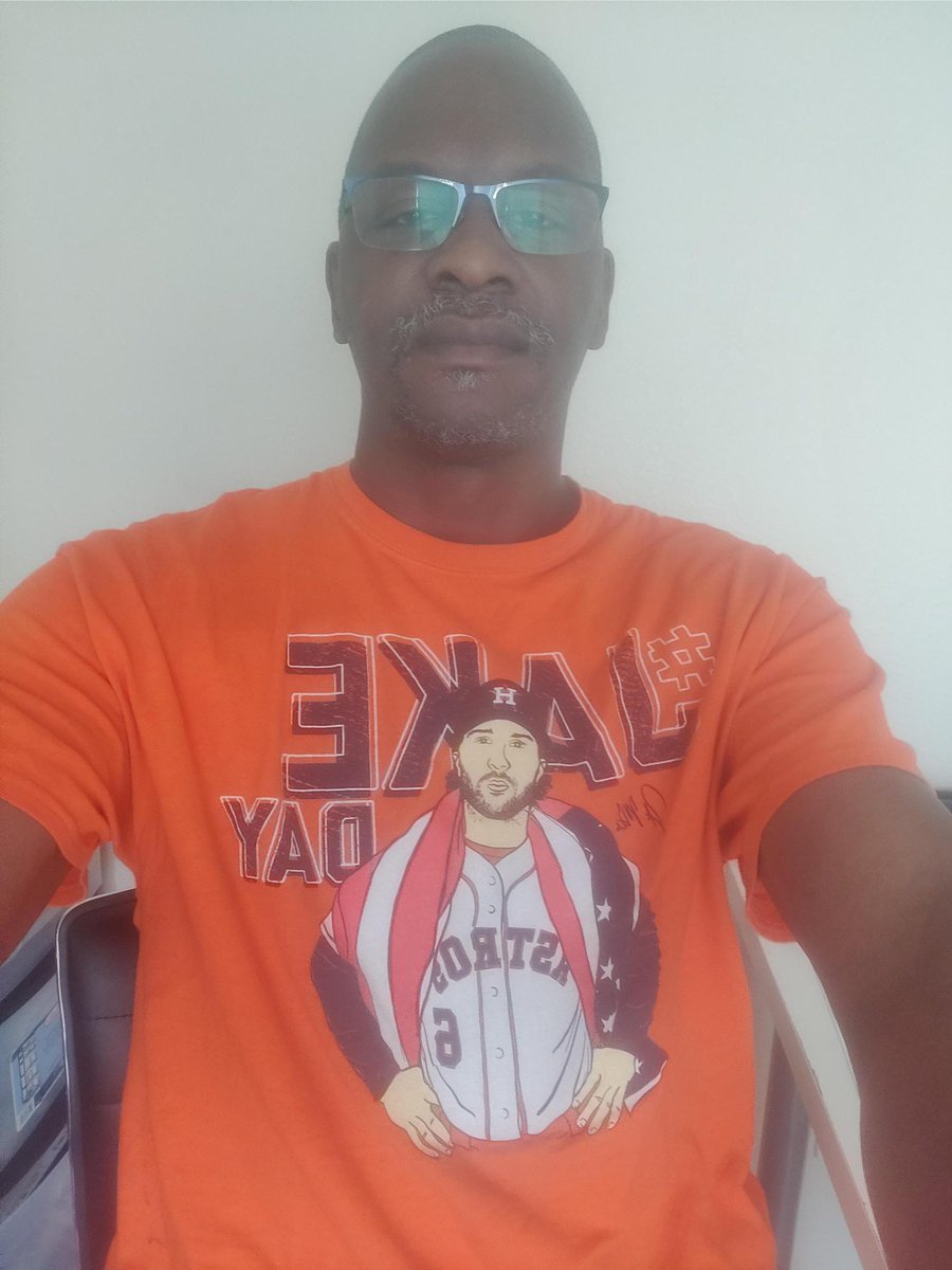 Cullen_Bobcats's tweet photo. Shout out to our @Cullen_Bobcats teachers for participating in Day 1 of our  Virtual Spirit Week. Students, if you participated, please reply with a pic 🏈🏐🏀⚽️⚾️ #CullenMS #Cullen https://t.co/HGSRdtzQwx