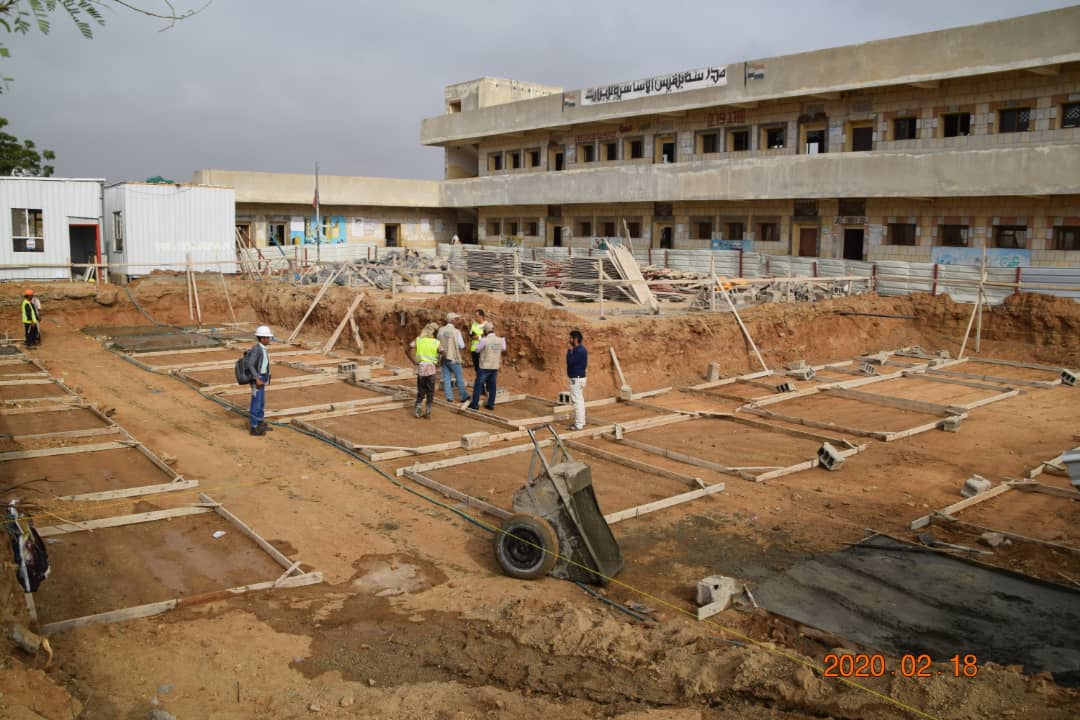 SFDYemen's tweet photo. Usually the need increases in areas of #conflict and #displacement #Yemen. There, we care about #education to protect #HumanCapital esp. when little girls find nothing to protect them from summer heat. Balqis Girls School - Abs District #Hajjah
@KfW_int / #GermanGov
@almaniadiplo https://t.co/93FAyw45iL