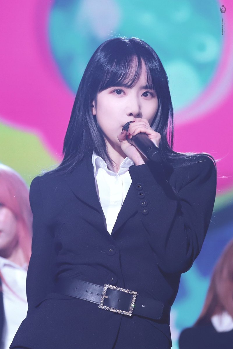 MontBlanc0219's tweet photo. #설아 #우주소녀 #SEOLA #WJSN 

공주님 👸🏼 https://t.co/8OXPtAd0KC