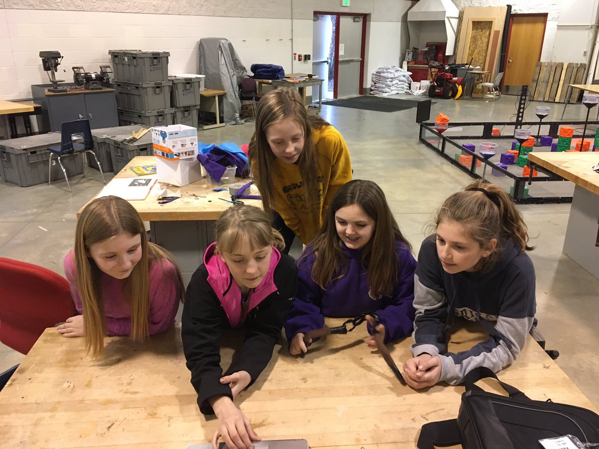 graphic_i's tweet photo. The last time the Space Nuggets were able to physically meet was on March 10! They miss each other greatly and are excited to be connecting virtually to wrap up Quest #2...ninja style!
#FordGirlsinSTEM #GirlsSolveIT #GoogleGirlsSolveIT https://t.co/5IN8m3L0Gs