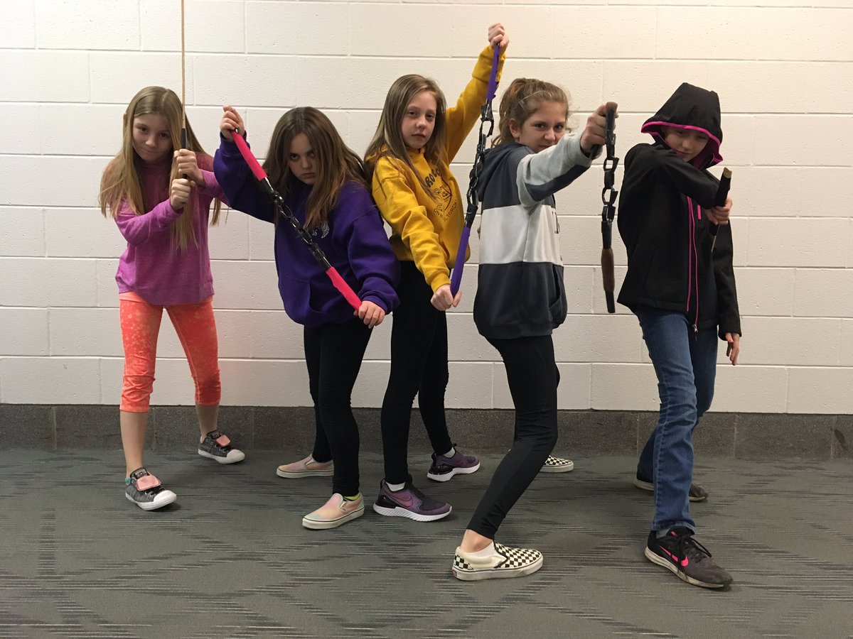 graphic_i's tweet photo. The last time the Space Nuggets were able to physically meet was on March 10! They miss each other greatly and are excited to be connecting virtually to wrap up Quest #2...ninja style!
#FordGirlsinSTEM #GirlsSolveIT #GoogleGirlsSolveIT https://t.co/5IN8m3L0Gs