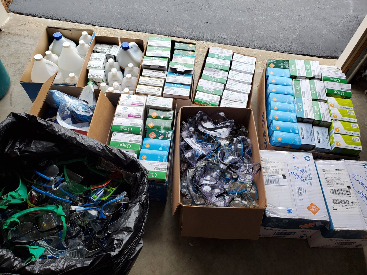 science_nchs's tweet photo. @NCHSOFFICIAL @Naperville203 We gathered all the science equipment to donate for PPE for Edward Hospital.
8900 gloves
500 goggles
100 shoe covering
5 gallons rubbing alcohol and bleach
1 cause!
#togther203 https://t.co/3Rq0pSvDNe