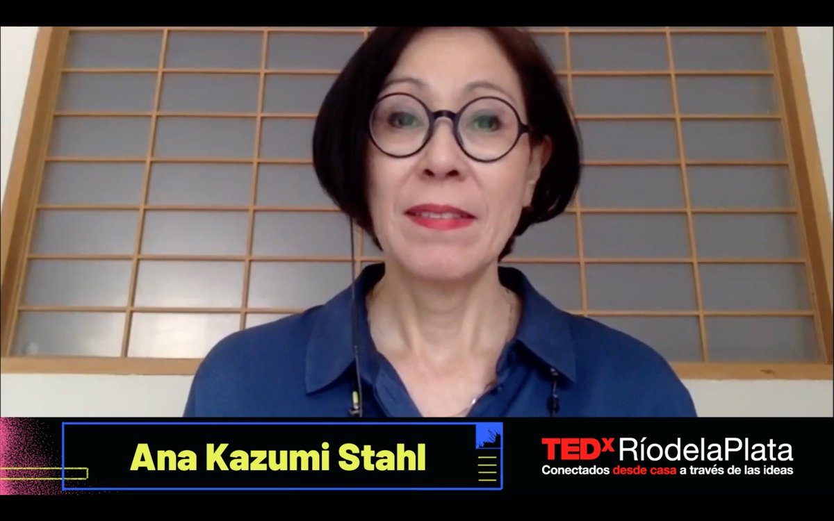 TEDxRdelaP's tweet photo. Ana Kazumi Stahl nos da una posible respuesta sobre por qué en Japón, con una población de alto riesgo por la longevidad y los elevados niveles de tabaquismo, el coronavirus no tuvo el impacto que sí tuvo en sociedades individualistas con una población más joven y sana #TEDxRP https://t.co/NiF2C26fRJ