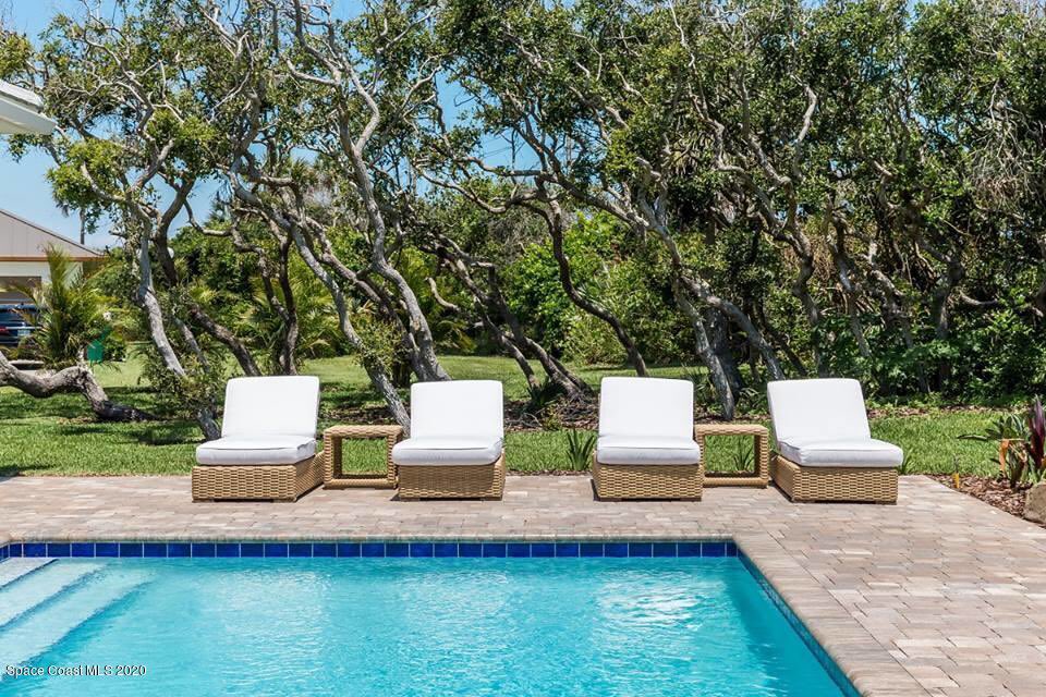 EV_Melbourne's tweet photo. Back on the market! This custom, St. Thomas model, one of the newest homes in Melbourne Beach.This home is situated on an elevated, .8 acre, estate-sized lot, quietly amongst a wooded and protected preserve in beautiful Mel Beach
6231 Windward Lane
Melbourne Beach, FL 32951 https://t.co/o7W2TAXqVl