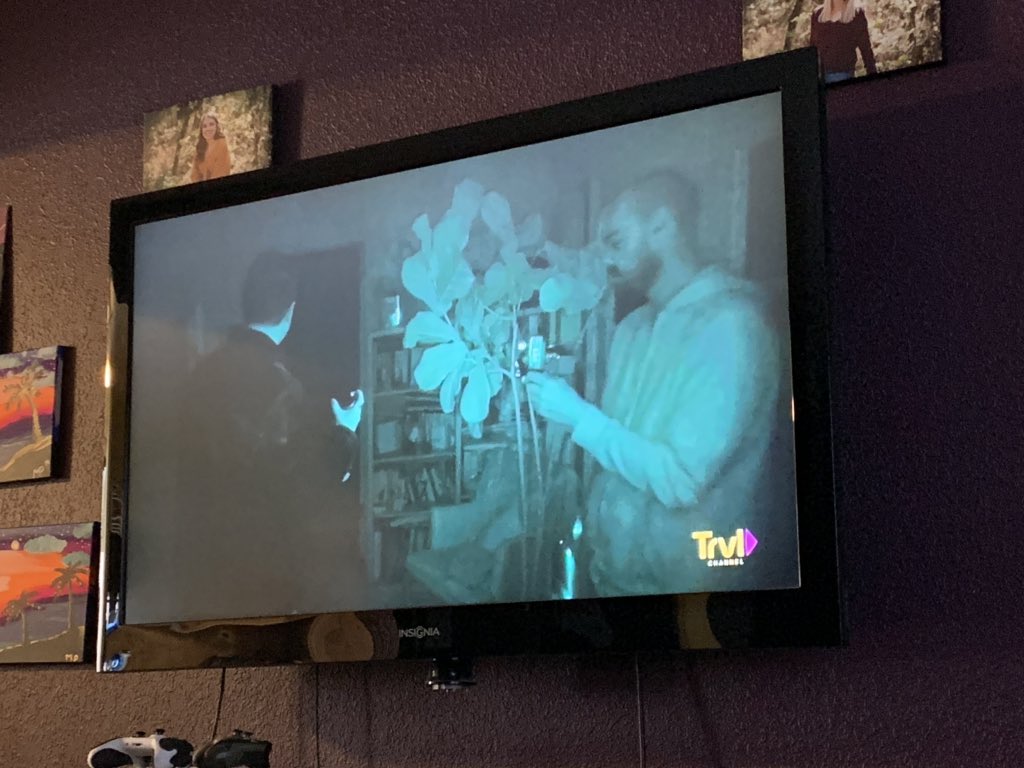 Makenzeejaye's tweet photo. happy #televisiontuesday my must watch 👻GHOST ADVENTURES👻 @wildcatsenate https://t.co/Zi9uS7zTpN