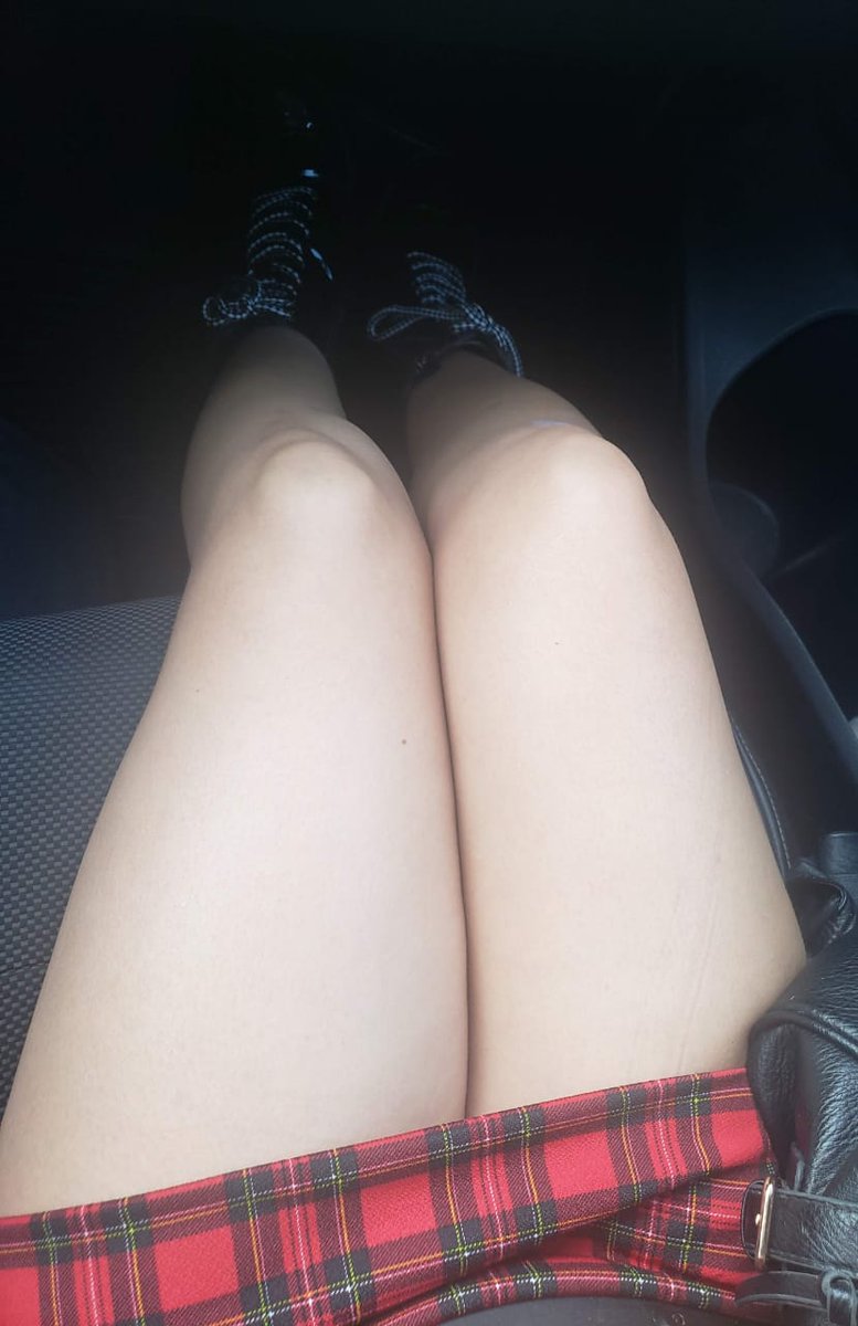 Chequen mis #piernotas 😅
Cortitas pero bonitas!!
Que opinas??
Regálame un 🔄💗
#ÚneteAMiGrupo #VideoLlamadas
#QuedateEnTuCasa y 📞😉