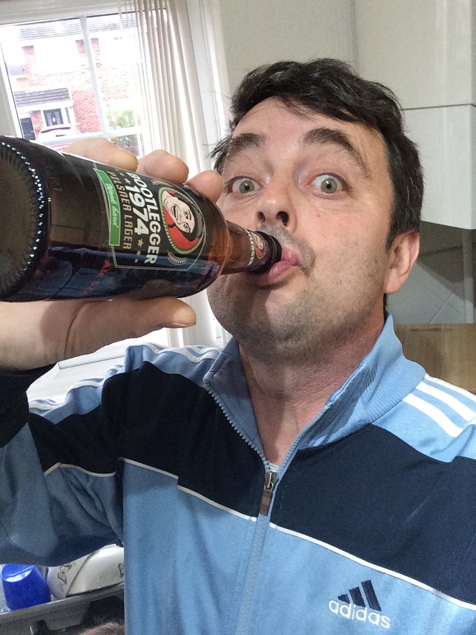 [Image: EUdJ39_XsAIDQPp?format=jpg&name=large]