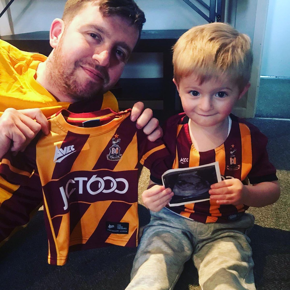 joshlegend13's tweet photo. So happy to be able to announce another member of the @officialbantams family! Due 3rd Oct 2020! Daddy can’t wait to meet you! #bcafc #newbaby #babymorris #daddyagain #2020baby https://t.co/Nao2YkufrI