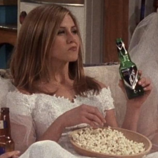 taylorrping's tweet photo. “how’s your quarantine going?”

me: https://t.co/zeQOvFPWg6