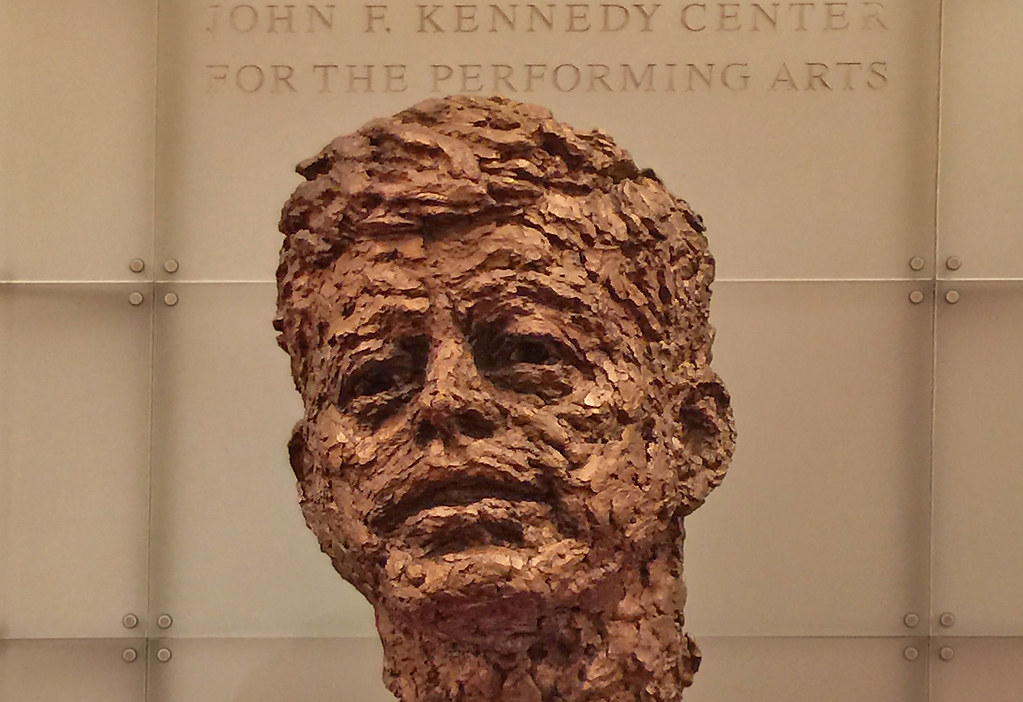 FreeBeacon's tweet image. BREAKING: Kennedy Center Axes National Symphony Orchestra Staff After Receiving $25 Million in Stimulus Funds bit.ly/2ygJJl0