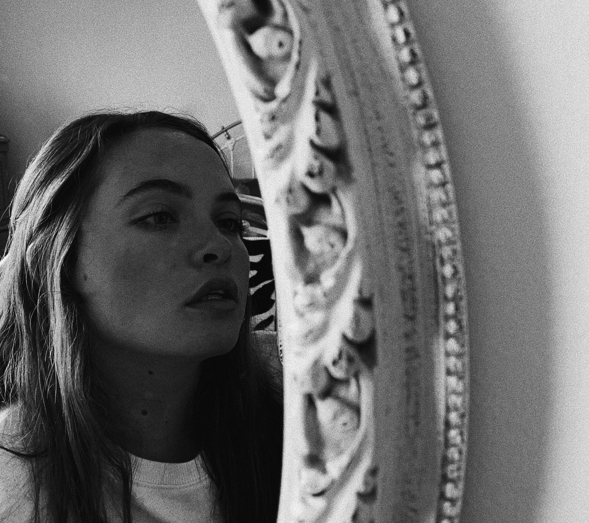 annajuhas's tweet photo. You can’t blame me darling, not even a little bit.  #heautifulharries  @Harry_Styles <3 https://t.co/Iclq4nRRm3