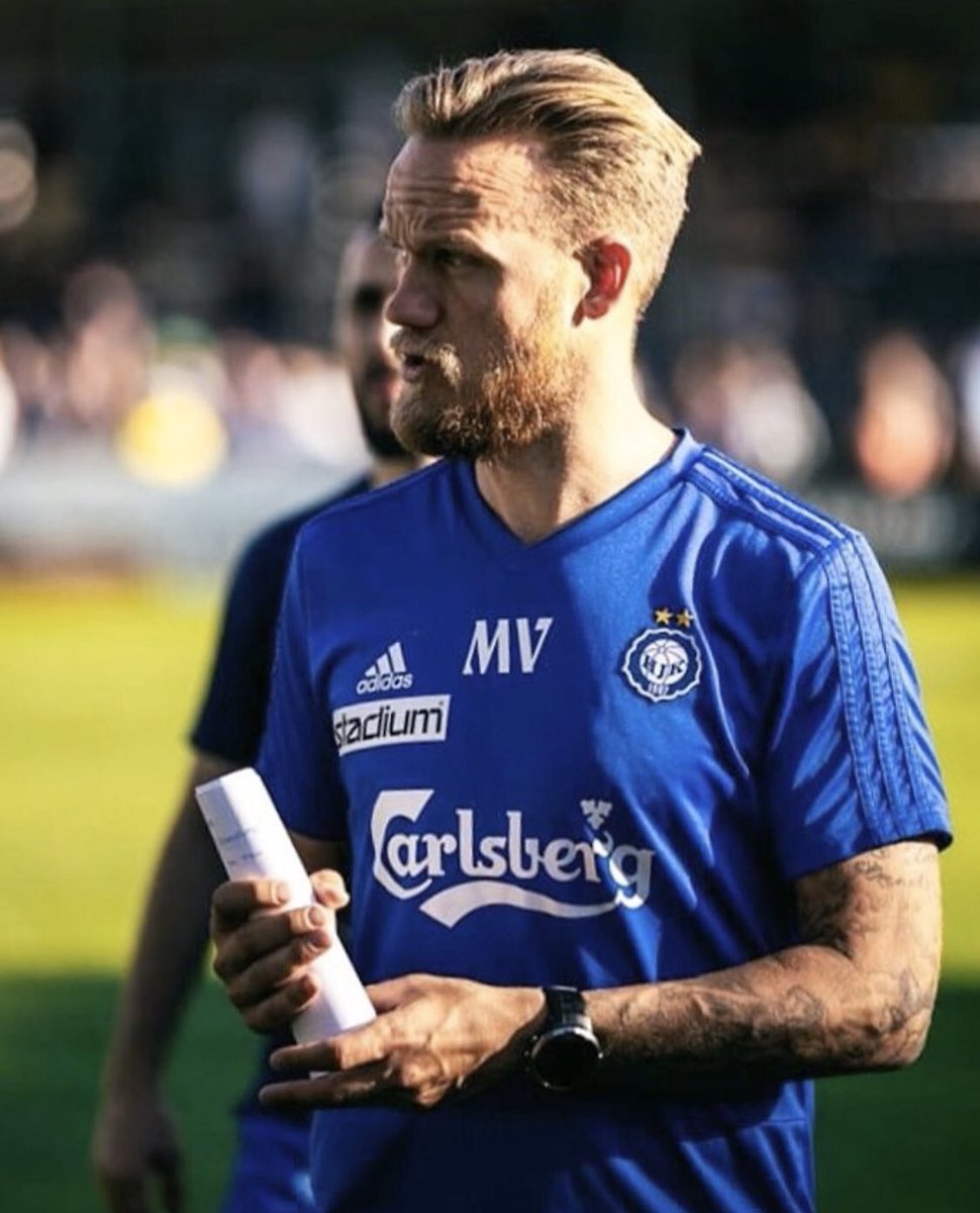 MikaVayrynen's tweet photo. @lagerblom_pekka @JuhoIlli32 @N26Kalliokoski @MikaelForssell @MarianneMiettin Thanks @BorisWistubaMar and @lagerblom_pekka for the nomination. Next up @ToniK3 @AleksiLalli @joperantanen @RamboKKK #CoachingChallenge https://t.co/m50FTnnsIU
