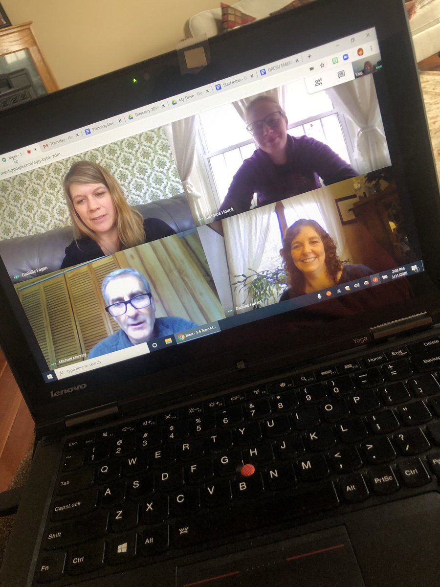 ProctorSchool's tweet photo. We love teaching Mr. Manney how to screen share @ProctorSchool #Connections #GradeLevelMeeting https://t.co/hxl1SZGi3n
