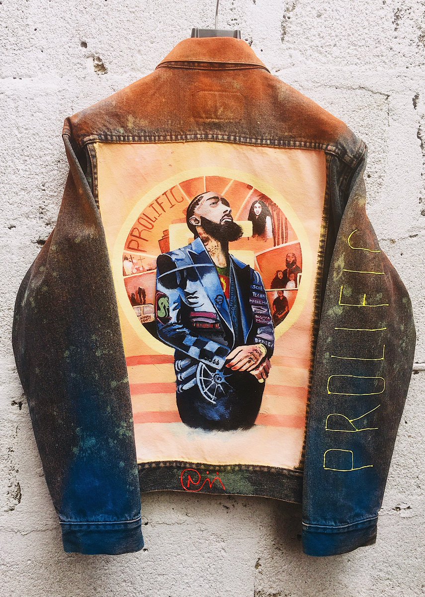 JacketsbyNimi's tweet photo. Handpainted custom Nipsey denim jacket. 

#NipseyHussle #NipseyHussleForever #handpainted #denimpainting #denimjacket #denimjacketpainting #denimart #customartbynimi https://t.co/VqXFKwf5gy