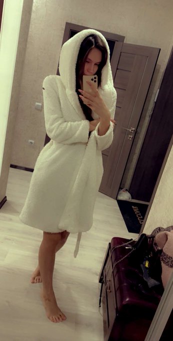 ------------------------------- My SNAPCHAT &darr; https://t.co/USsjDBXy1I https://t.co/BXlRtRR74B