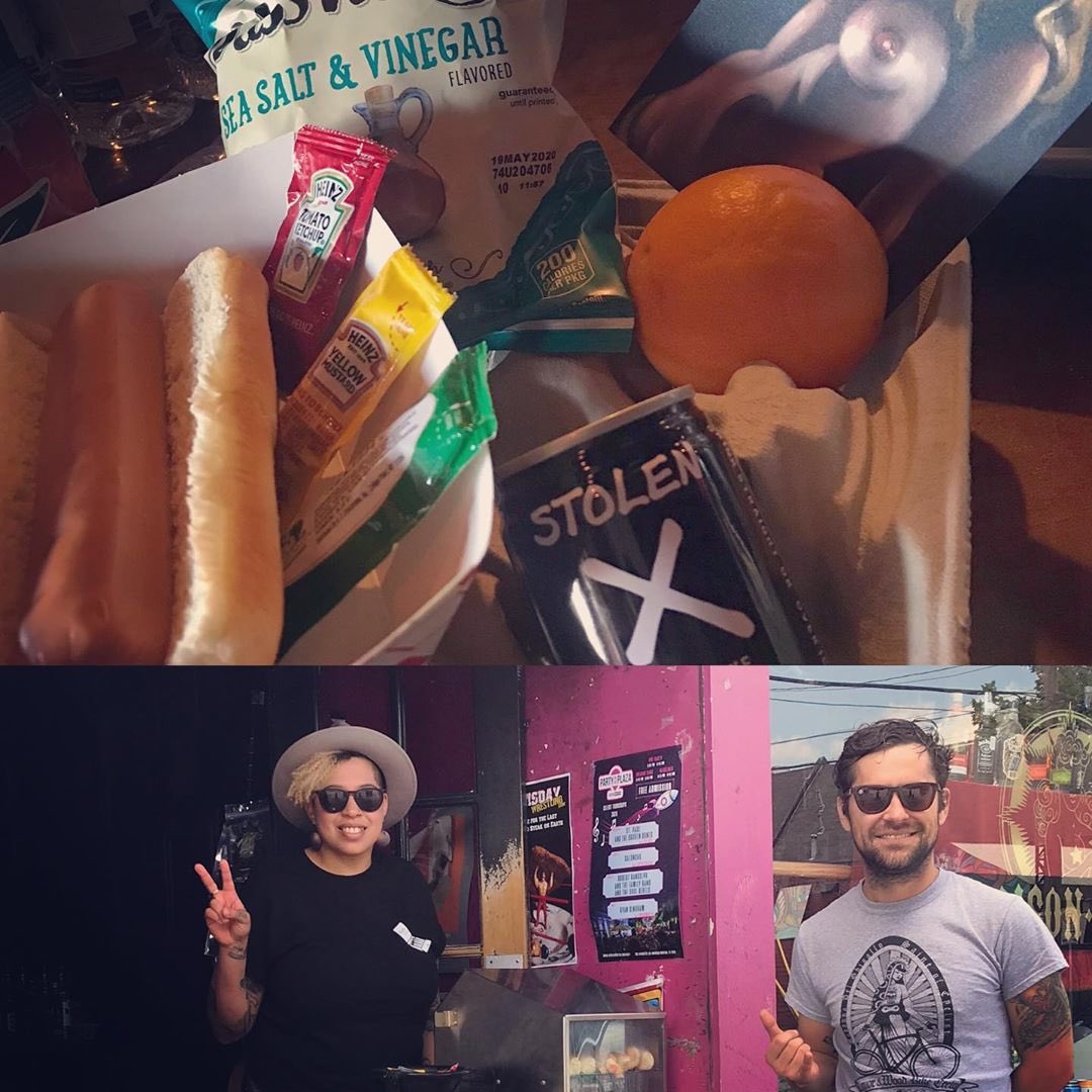 antidotecoffee's tweet photo. At Poison Girl, @goldierox &amp; @negativenate slinging dogs, beer and booze. Noon-8pm @thisisstolen + hot dog: free for industry peeps. Curbside service #poisongirllovesyou #littledipperlovesyou #thisisstolen #supportbartenders https://t.co/PPLFC9DZD3