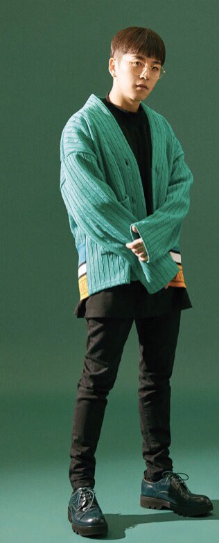 180cm 넘는 남돌봇 tweet media