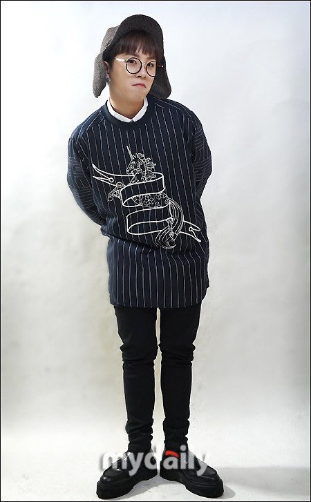 180cm 넘는 남돌봇 tweet media