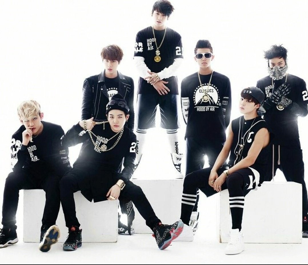Angela92119932's tweet photo. #DebutWithBTS #2Cool4SkoolOutNow
#BulletproofBeginning
Can't believe the new group that debut today with their album 2cool 4skool is so good i am a fan of them in for sight i saw them .i love them 💜 https://t.co/SdtBSEorQ3