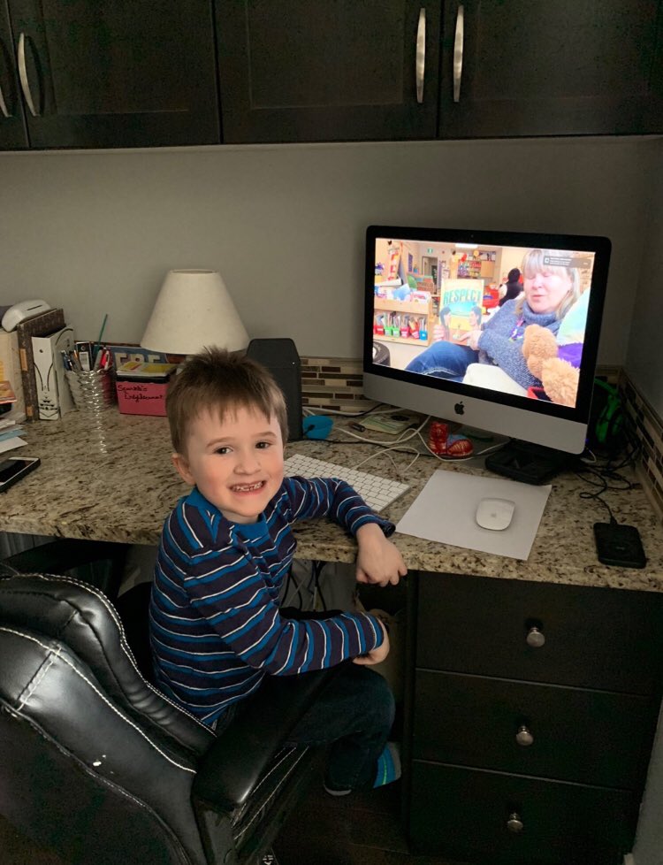 brophyrose1's tweet image. My littles learning at home! #ABLearingAtHome #FMPSDLearningAtHome #FMPSDParentAppreciation #FMPSDStudentLearning @FMPSD @McNeillyfmpsd