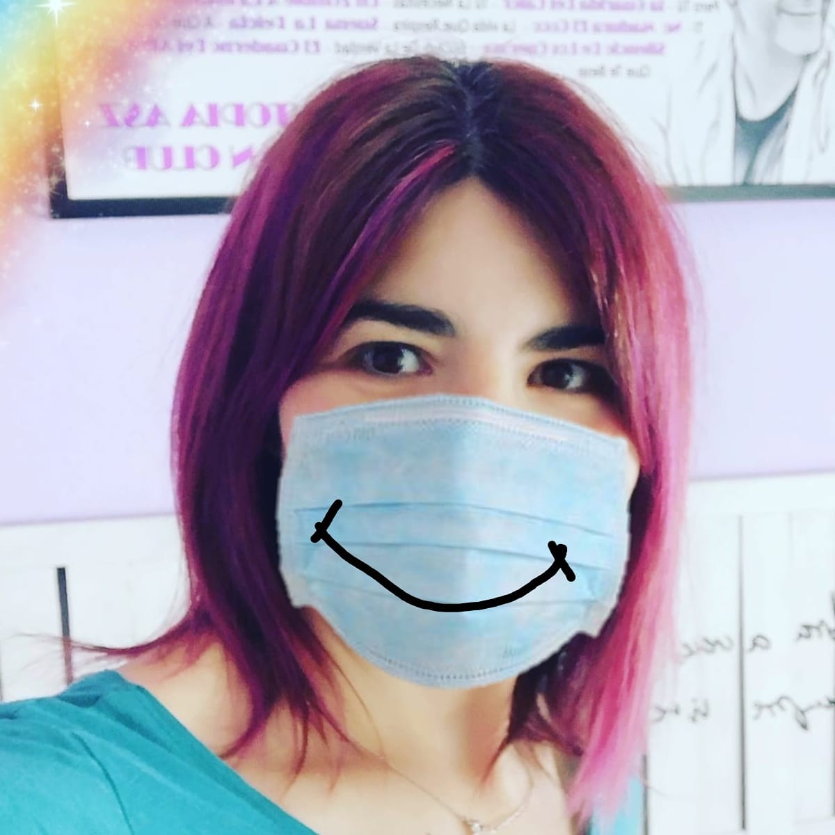 1 sonrisa es capaz d derribar fronteras,unir naciones,crear valentías que espanten miedos.
<a href="/psfcwb/">PallassosSenseFronteres</a> lleva + de 25 años haciendo sonreír los rostros + sombríos.Regalémosle hoy la nuestra y creemos una pandemia de esperanza
#SonrisaVirus
<a href="/AlejandroSanz/">Alejandro Sanz</a> 
<a href="/LFdCesmas/">LaFuerzadelCorazón</a>