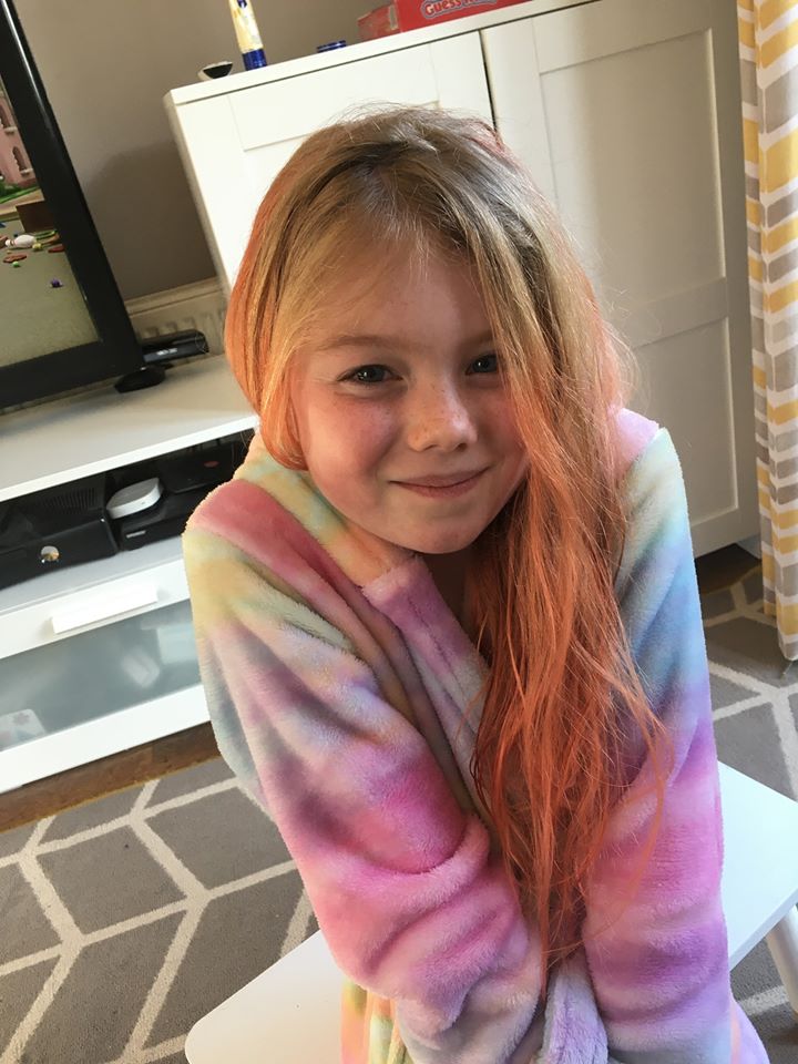 CruseSupport's tweet photo. Meet Scarlett, an absolute superstar who has dyed her hair to raise money for Cruse, and help "brighten the world" for bereaved people at this vital time ππ
Anyone fancy following Scarlett and taking on this challenge for Cruse?
#ColourForCruse
π:https://t.co/zBLGrnMNGw https://t.co/wfWtyMALuD