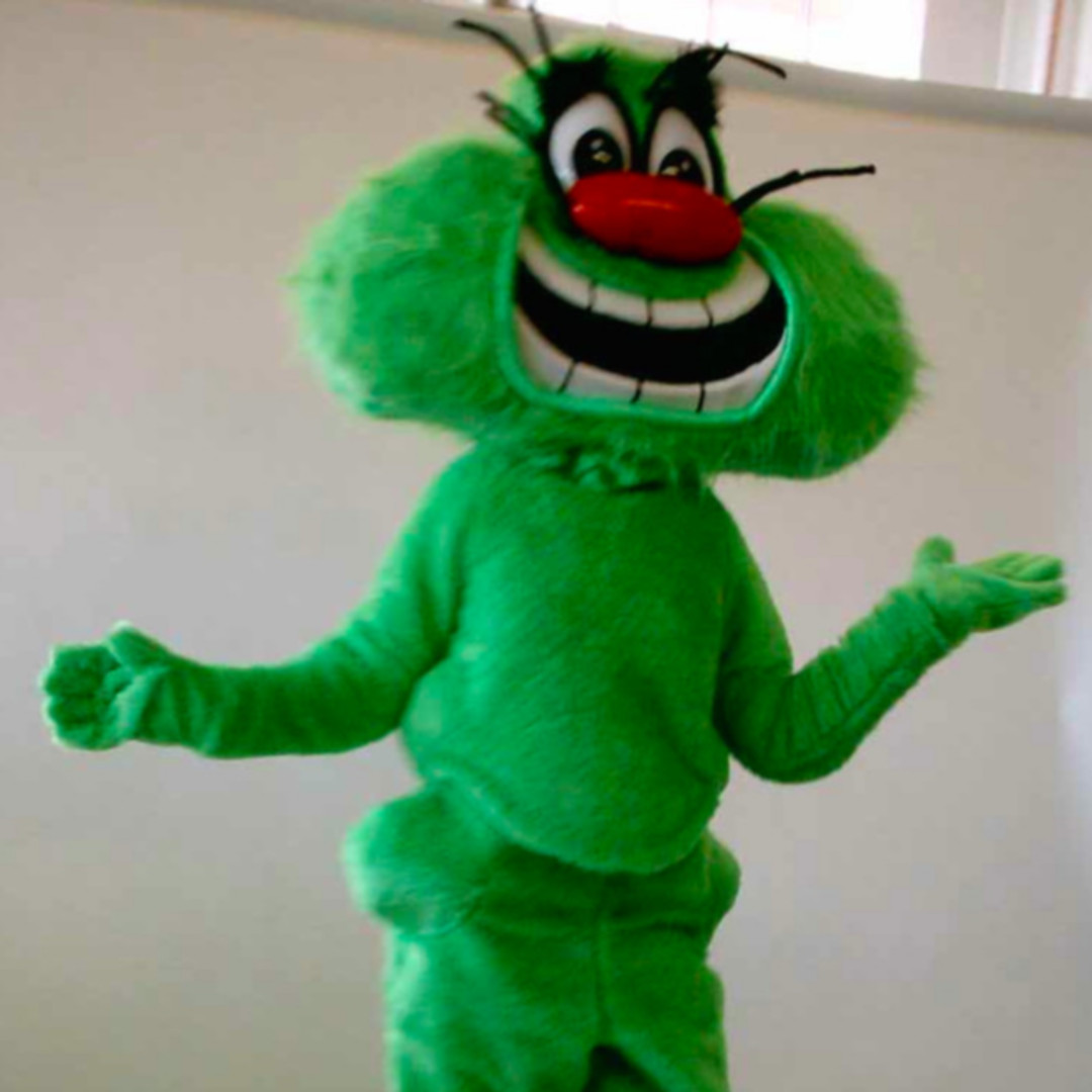 avantgarb's tweet photo. Jurdy, the Hero of Happines sez, "Do Your Part Stay Apart" - Wise words. @Jurdytoons #Jurdy #mascotmakers #mascotwisdom #makingmascotsforeveryone #QueenOfFuzz #sewing https://t.co/PrSYrI2yOk