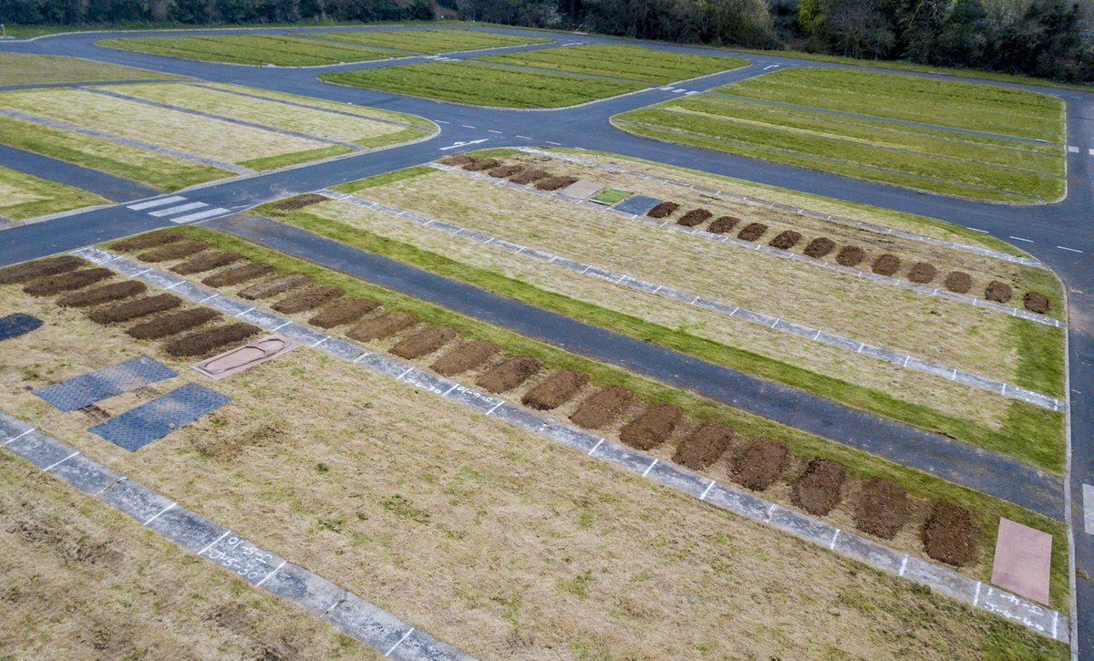 BelTel's tweet photo. Coronavirus updates: Graves dug at Antrim's Belmont Cemetery in preparation for increase in Covid-19 deaths #coronavirus #COVID19 
https://t.co/pIoeTlhdFS https://t.co/RGBr4A2eAd