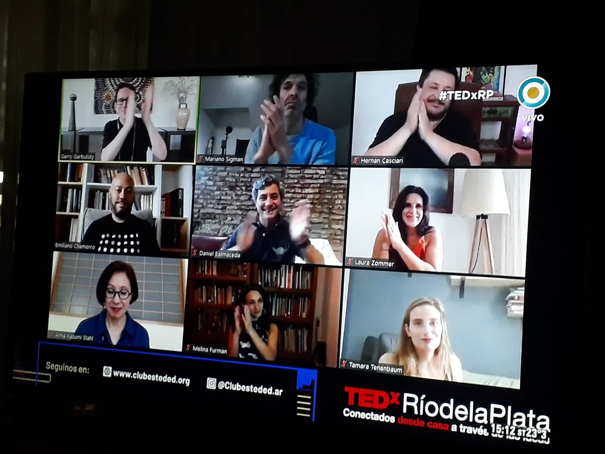 Modelos mentales, cambiar la forma de pensar <a href="/emilianchamorro/">Emiliano Chamorro</a>, una de las charlas inteligentes en #Tedxrp <a href="/garbulsky/">Gerry Garbulsky</a>. Un placer escucharlos <a href="/melifurman/">Melina Furman</a>  Gracias <a href="/TEDxRdelaP/">TEDxRíodelaPlata</a>