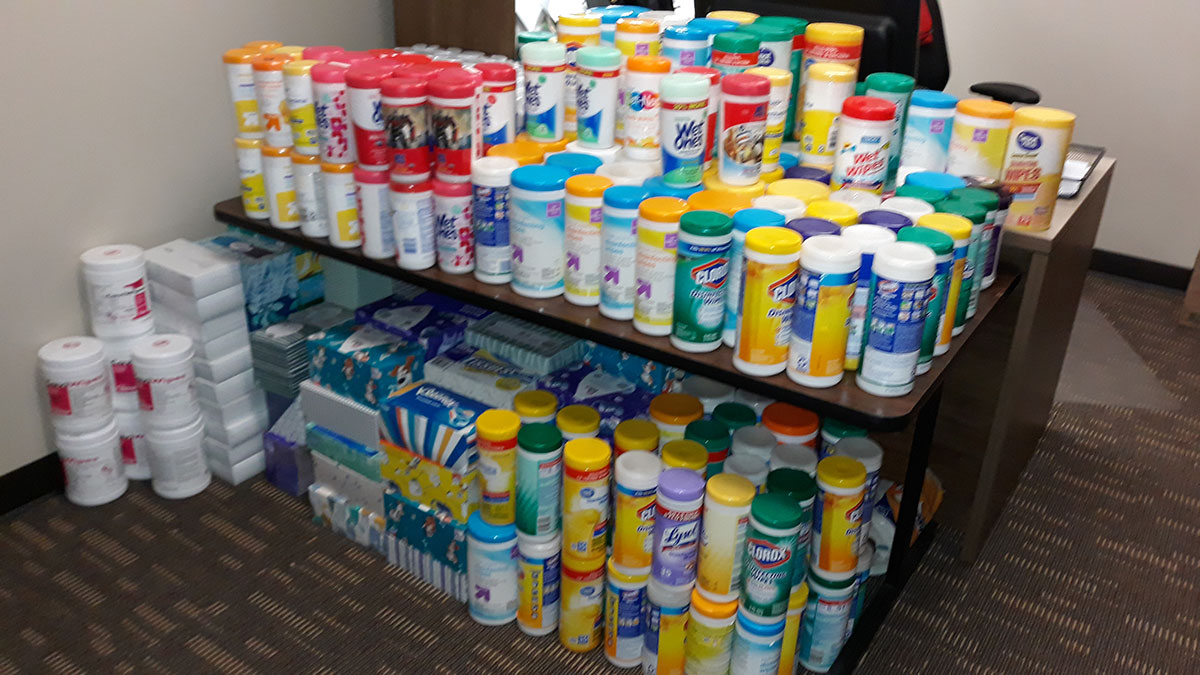 ❤️❤️Thank you to <a href="/maize266/">Maize USD 266</a> for your donation of tissues, disinfectant wipes and more - over 300 items! And because we know this originated with the parents  - please extend our gratitude to the parents and students in your district! ❤️❤️
