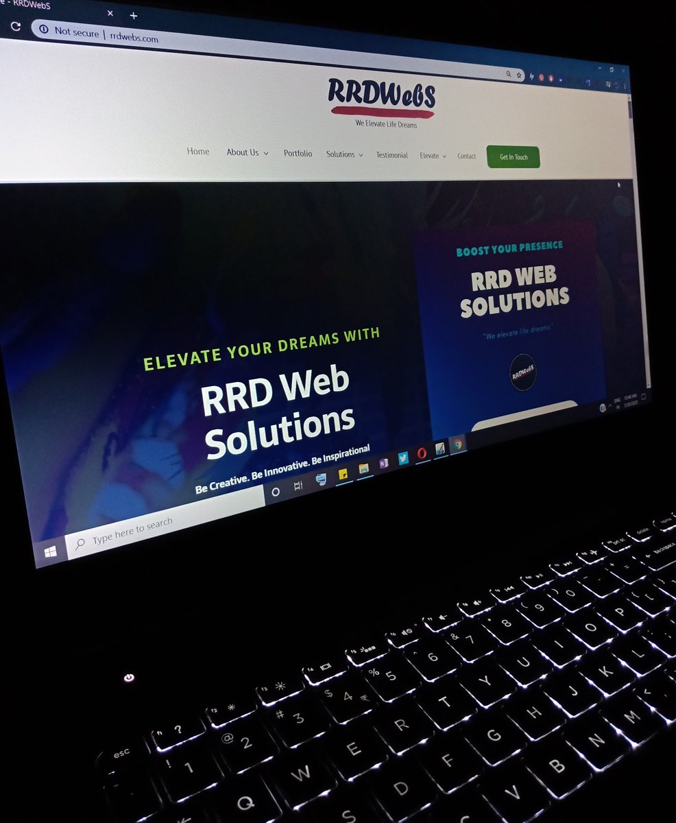 vishalyadav_Jai's tweet photo. My own #Creative World which gives me peace and happiness.
My Quarantine Place @RRDWebS
#RRDWebS #RRDWebSolution #VishalYug #MyQuarantine #VishalYadav #webdesign https://t.co/EeEkOs3i4X