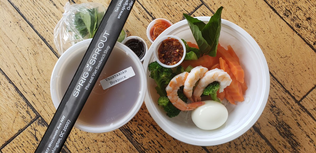 SprigAndSprout's tweet photo. Calling all fans!  Uber is offering $10 of your orders (if it's your first time ordering with them).   #theGreatAmericanTakeOut
Promo code: eatstogether6j338ij
https://t.co/cFg1mGClAa https://t.co/y3WCdHWg2U
