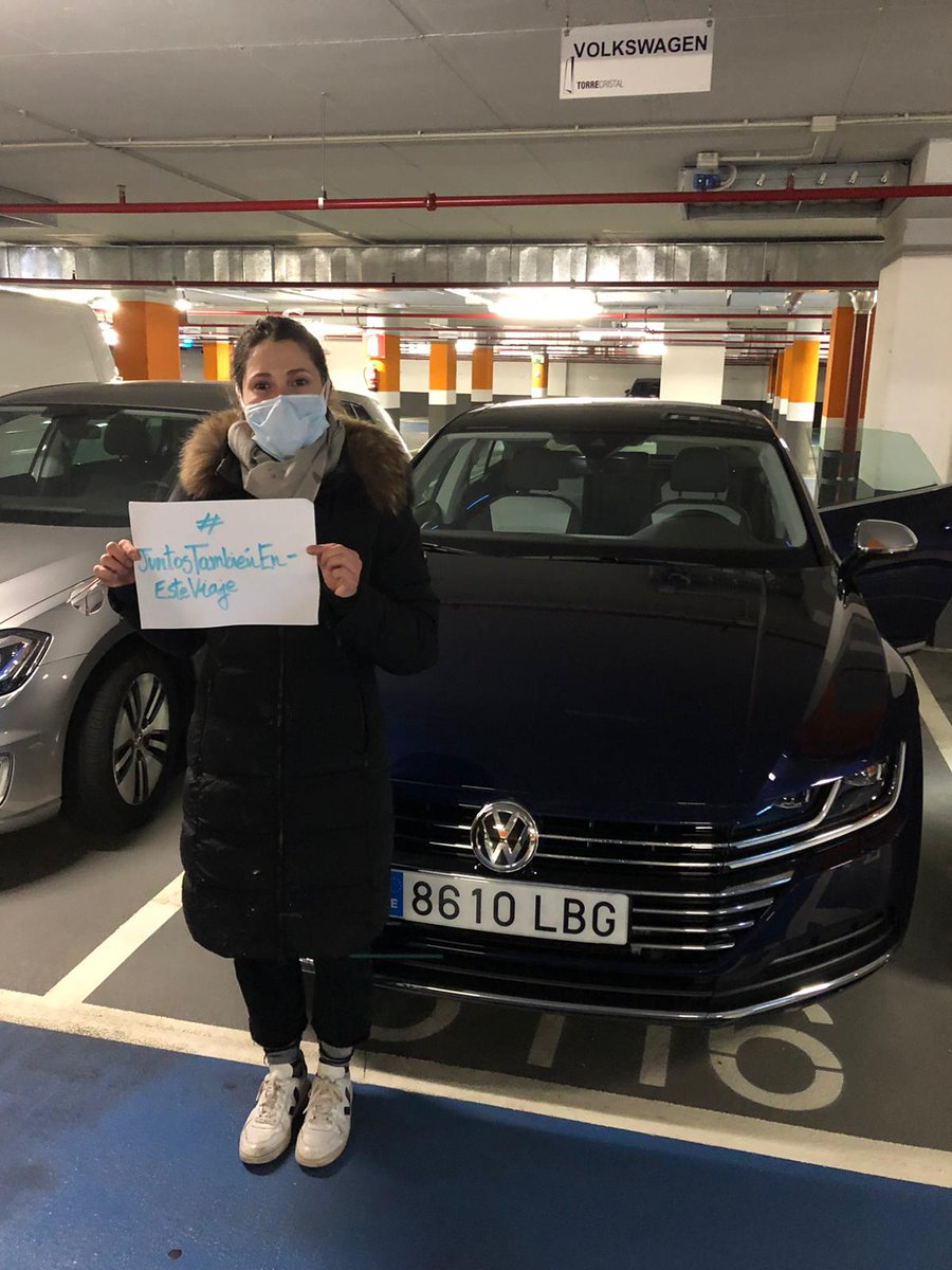 Victaiag's tweet photo. Como médico residente del hospital de Guadalajara, agradecer a @VW_es por facilitarme uno de sus coches, gracias a vosotros y otros tantos cargados de humanidad y generosidad, es posible vencer al #COVID19!! #JuntosTambienEnEsteViaje https://t.co/S469HX4osj