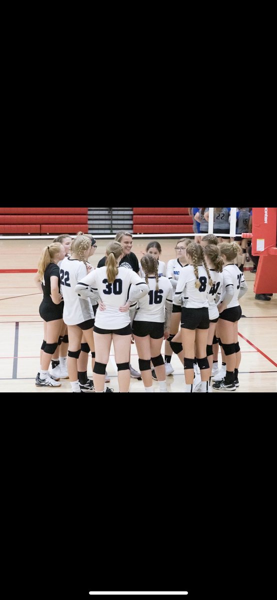 curpilk's tweet photo. Oooh this is a fun challenge!! I need some more coaching pics too, @aschmity23 thanks for the nomination!! I nominate @AmyBlackwood5 and @sarahwenger_ https://t.co/7DqPbukHM2
