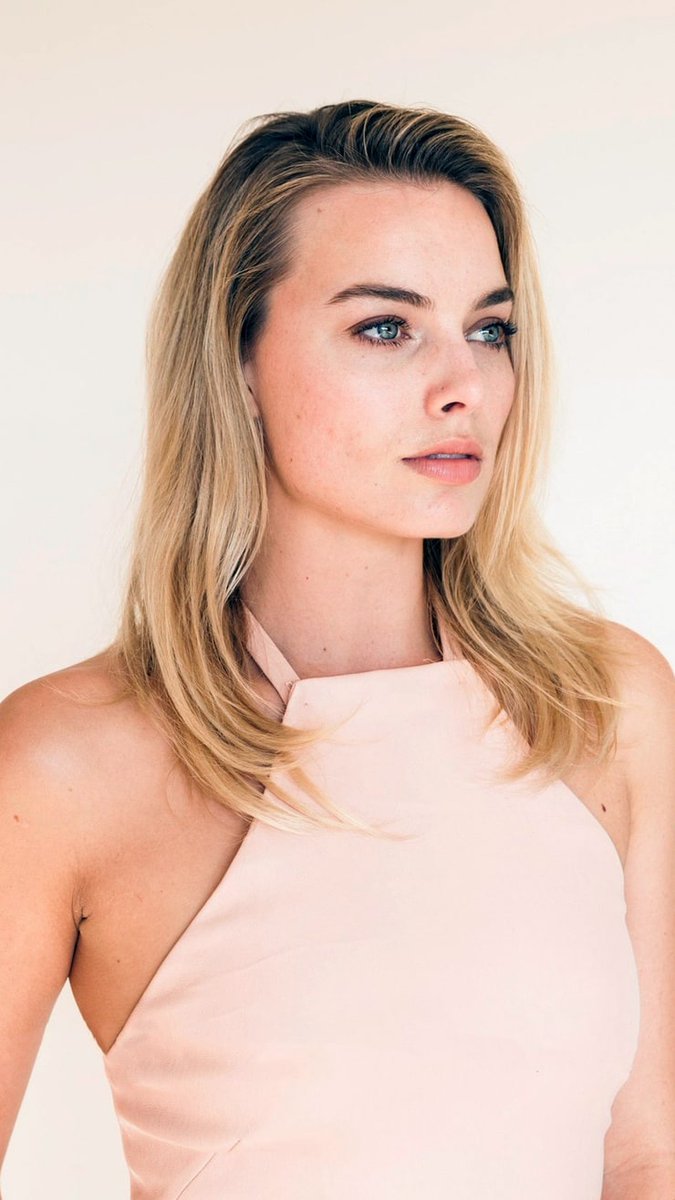 Margot Robbie