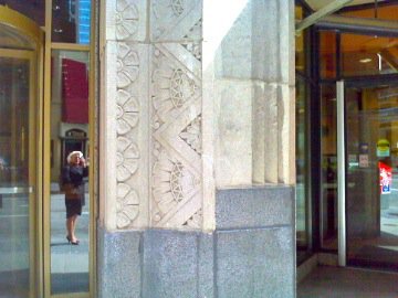 OneGalsToronto's tweet photo. Took this some time ago, but it cheered me today so I thought I'd share. Sweet flourishes on Kaplan and Sprachman's York Mercantile Building (Prudential House, now), built in 1929.
#TOArchitecture https://t.co/Tj3YHSQVXs