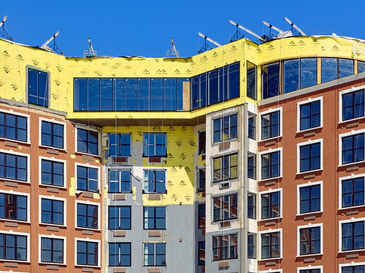 AWCI_INFO's tweet image. The recipient of AWCI's 2020 Excellence in Construction Quality Award in the EIFS category is

@SimpsonPlaster1 for work on 333 Grand Street, Jersey City, NJ.

AWCI Project Team Member: @StoCorp 

awci.org/media/news/awc…

#AWCI_Reconstructed #WeAreAWCI #AWCI2020