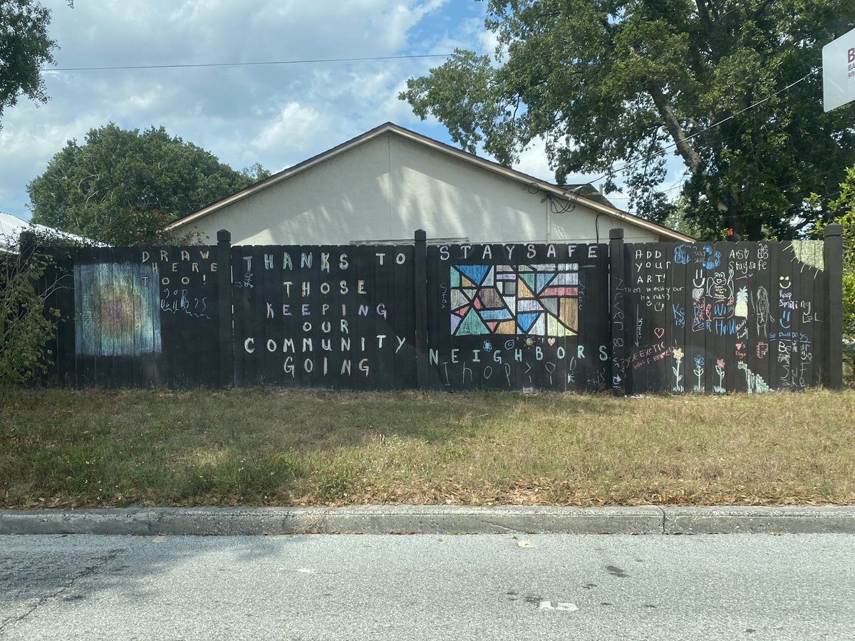 morgcast's tweet photo. Love my neighborhood ❤️ https://t.co/ni5Wo3XKzW