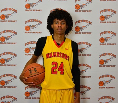 Unsigned Senior Spotlight: 6’5 Zach Murphy
#PhenomHoops

- "He can score from all three levels and has shown the ability to thrive in various different roles in multiple different settings."

Read: phenomhoopreport.com/unsigned-senio…