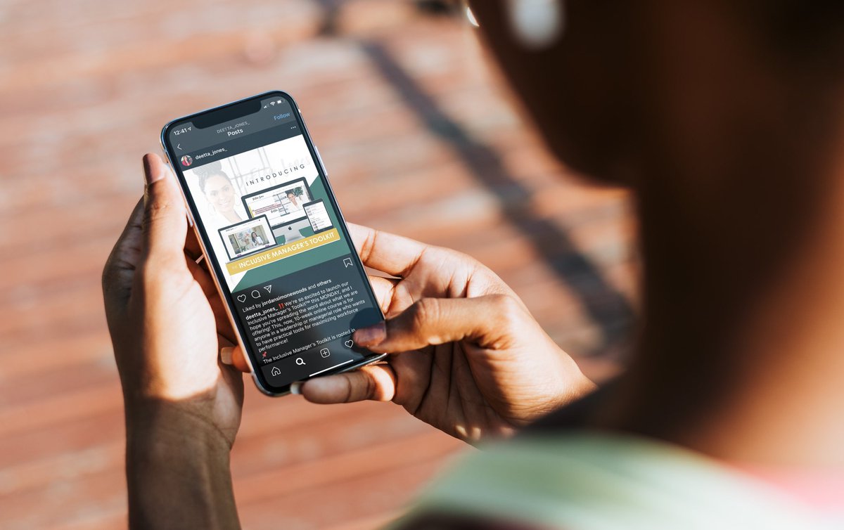 BCSolutions_'s tweet photo. Our client, @DeEttaMJones is living up to her name by offering ongoing virtual support designed to help people right now get through the transitions they are facing associated with COVID-19. #clientnews #bcartersolutions #creativeagency https://t.co/bEflz8BAIy
